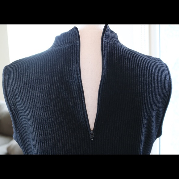 St. John Luxe Rib Knit Shell - Picture 3 of 7